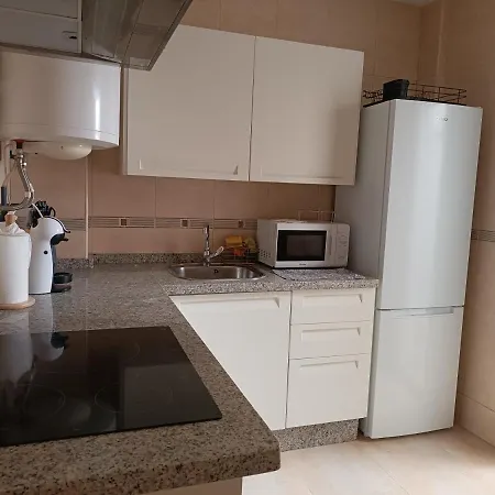 Amazing & Renovated 2-bedroom Flat In * Fuengirola