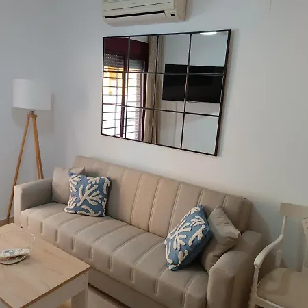 Apartment Amazing & Renovated 2-bedroom Flat In