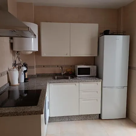 Amazing & Renovated 2-bedroom Flat In Apartment Fuengirola